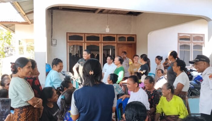 Bupati Sikka Kunjungi Warga Iligai Terdampak Gempa, 39 Rumah Rusak Berat: Kapan Dibangun Kembali?