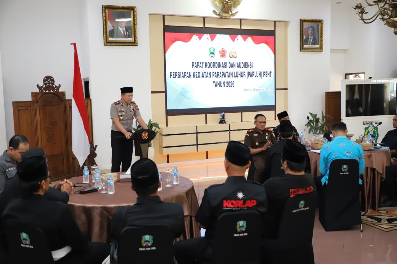 Forkopimda Kabupaten Magetan dan pengurus PSHT Cabang Magetan menggelar rakor pengamanan jelang Parluh 2026.