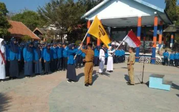 Dari Kelas VIII C, Aurelia Dipercaya Pimpin OSIS SMPN 1 Parang, Perubahan Apa yang Diharapkan?