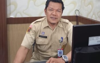 kondisi ruas jalan di Purworejo serta dokumen pengadaan barang dan jasa pemerintah.