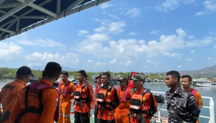 Dua Nelayan Sikka Hilang Kontak Saat Menuju Pulau Karumpa, Tim SAR Kerahkan Kapal dan RIB