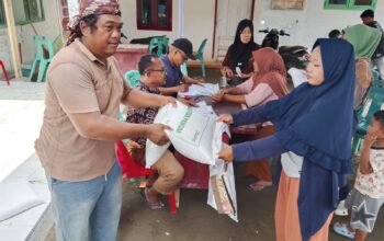 1.232 KK Terima 36.960 Kg Beras Bulog, Kades Srianto Ungkap Sebaran di 18 Dusun Telaga Jernih