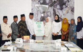 MUI Langkat Tegaskan Dukungan kepada Plt. Bupati Tiorita, Perkuat Sinergi Pembinaan Umat IMG-20260925-WA0079