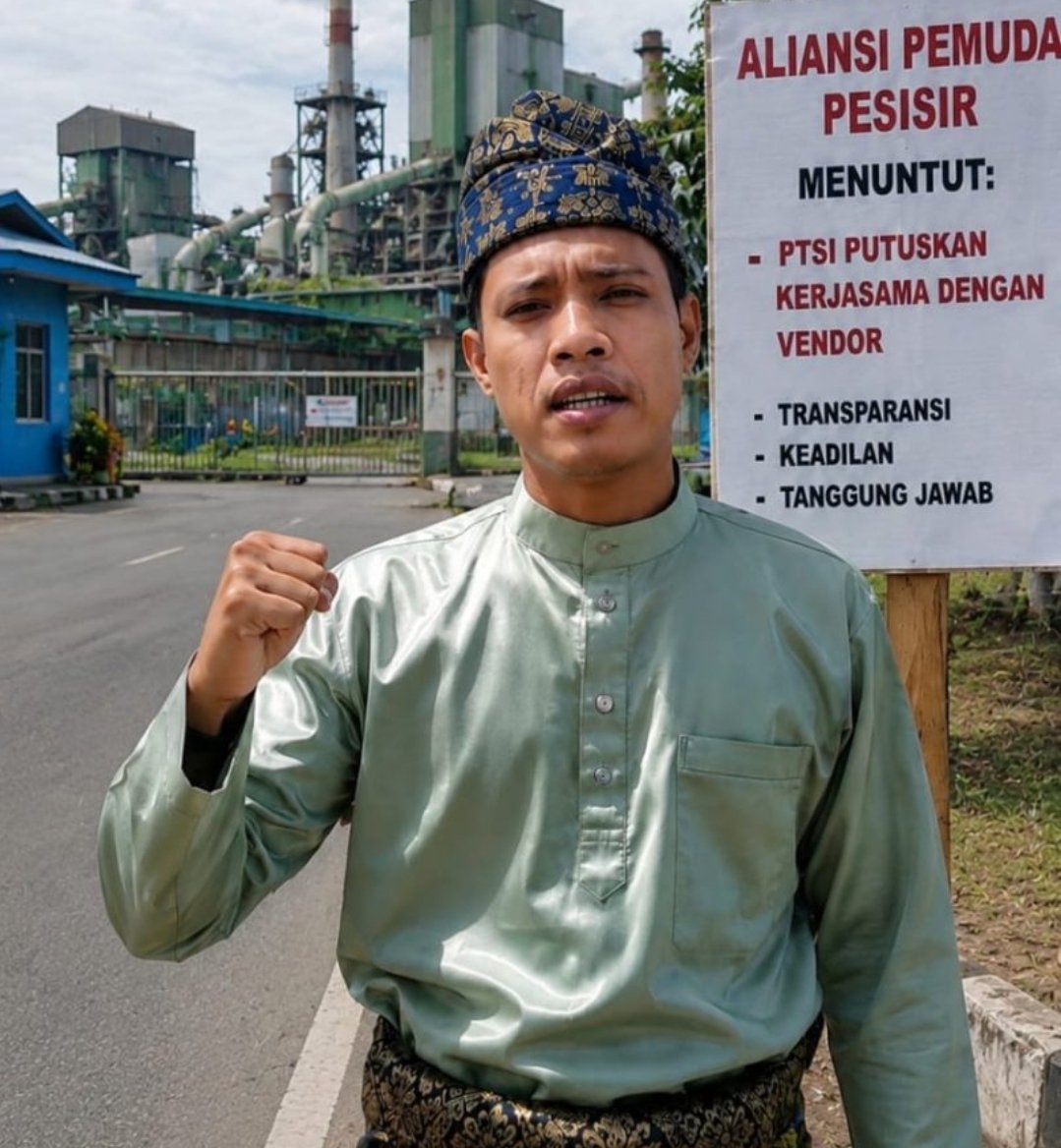 Joe Kacaw koordinator aksi Aliansi Pemuda Pesisir APP di Pelalawan