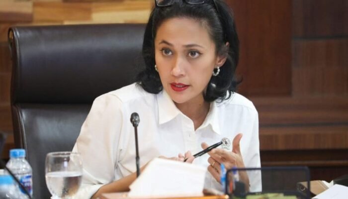 7.908 Loker Fiktif Ditutup P2MI, Wamen Christina Aryani Ungkap Bahaya Tawaran Kerja Menggiurkan