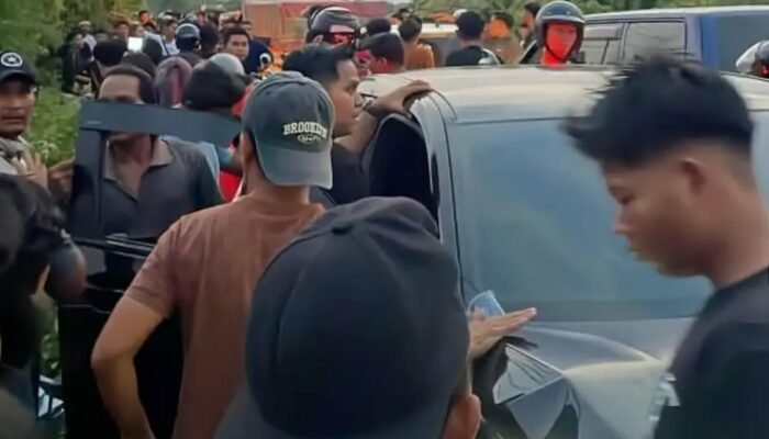 Viral !Kejar-kejaran Mobil di Banjarmasin hingga Sungai Tabuk, Pengemudi Dibawa ke Polda Kalsel