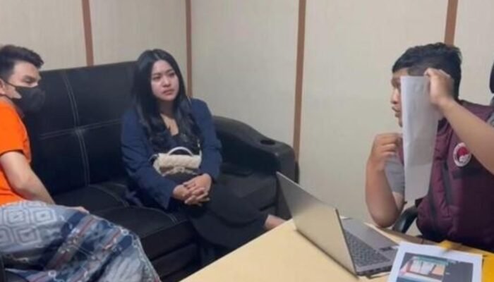 Selebgram Jule Positif Etomidate, 3 Orang Jadi Tersangka dan 99 Cartridge Vape Diungkap Polisi