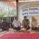 Suasana tasyakuran dan evaluasi satu tahun SPPG Padang Jaya di kediaman mantan Bupati Cilacap Tatto Suwarto Pamuji.