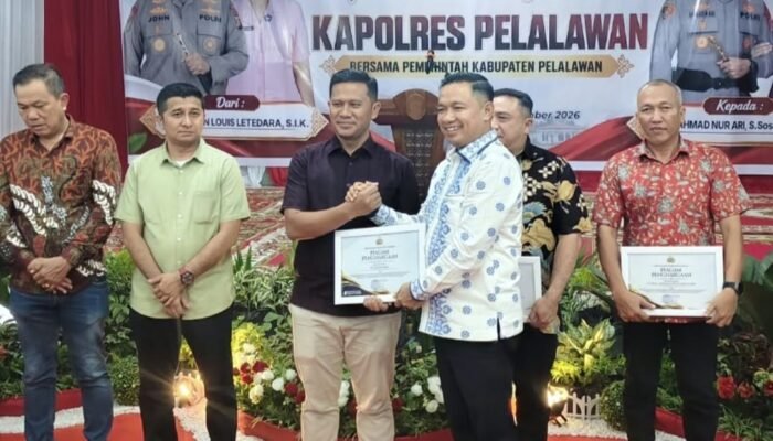 Malam Pamit Kenal Kapolres Pelalawan, PT Musim Mas Terima Penghargaan dan Perkuat Komitmen Cegah Karhutla