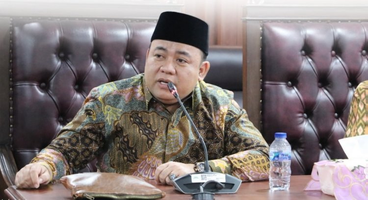 Gedung DPRD Provinsi Riau tempat berlangsungnya agenda legislatif dan rapat paripurna.