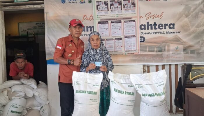 385 KK di Panaikang Terima Bantuan CPP, Lurah Libatkan Kepala Lingkungan Kawal Penyaluran