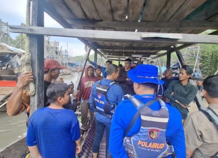 Kondisi kawasan Daerah Aliran Sungai (DAS) Kampak di Kecamatan Jebus, Bangka Barat, pascapenertiban.