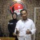 Barang bukti 205 pil berlogo LL dan tersangka yang diamankan Satresnarkoba Polres Ngawi.