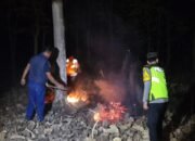 Cek Informasi Karhutla dari Media Sosial, Polisi Ngawi Temukan Titik Api dan Langsung Padamkan