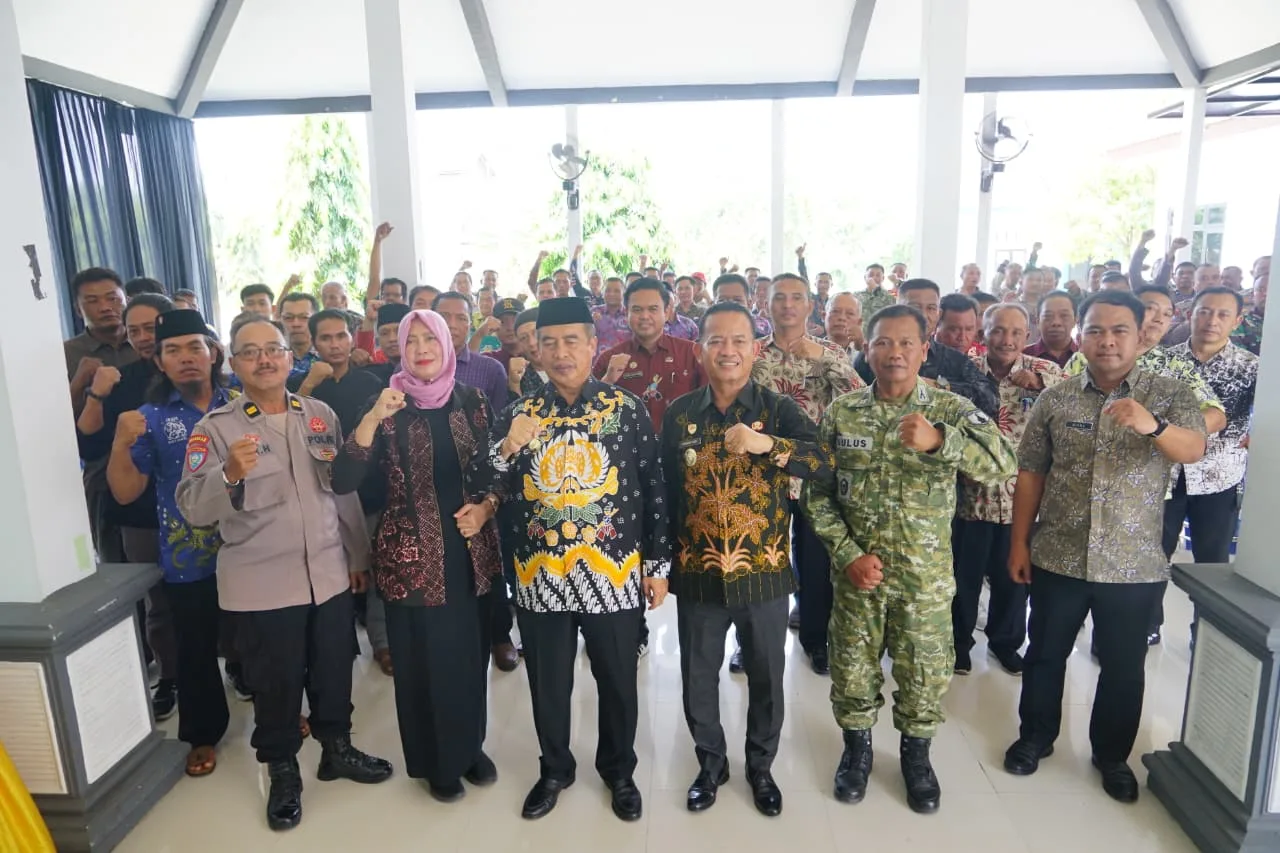 Bupati Madiun saat memimpin sarasehan penguatan Paguyuban Kampung Pesilat di Balerejo.