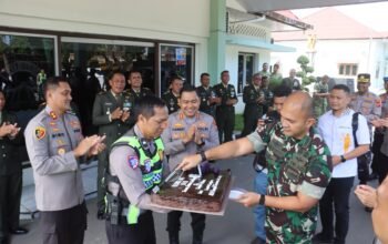 Rayakan HUT ke-81 TNI, Kapolres Langkat dan Dandim 0203 Langkat Perkuat Sinergitas