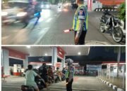 Polres Jember Melakukan Pemantauan Di SPBU Stok BBM Aman Situasi Antrian Normal Dan Kondusif