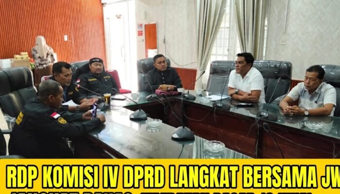 DPD JWI KAB. LANGKAT LAKUKAN RDP TERKAIT BURUKNYA REHAB JEMBATAN TITI PANJANG KEC.PADANG TUALANG