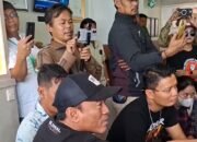 Audiensi di PN Pati Berujung Ricuh, Botok Siram Air ke Arah Hakim