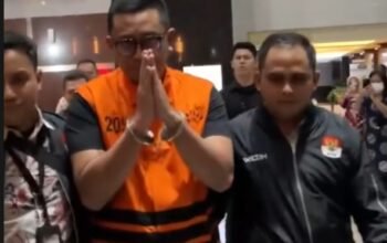 Tong Biru Berisi Rp934 Juta Jadi Sorotan. Fakta Baru OTT Bupati Klaten Terungkap?